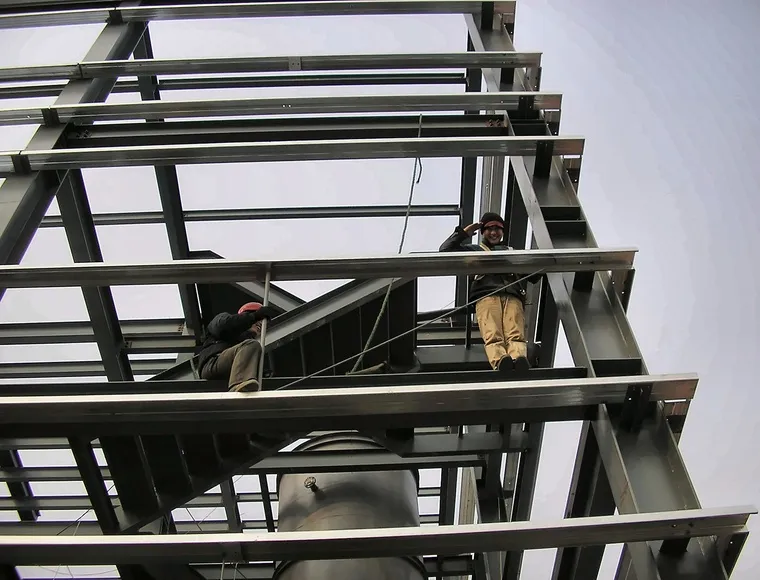 Large overhang canopy steel structure warehouse with sliding / rolling-up gate