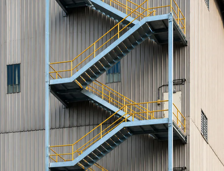 Multi-Story Steel Warehouse Maximize Vertical Industrial Storage